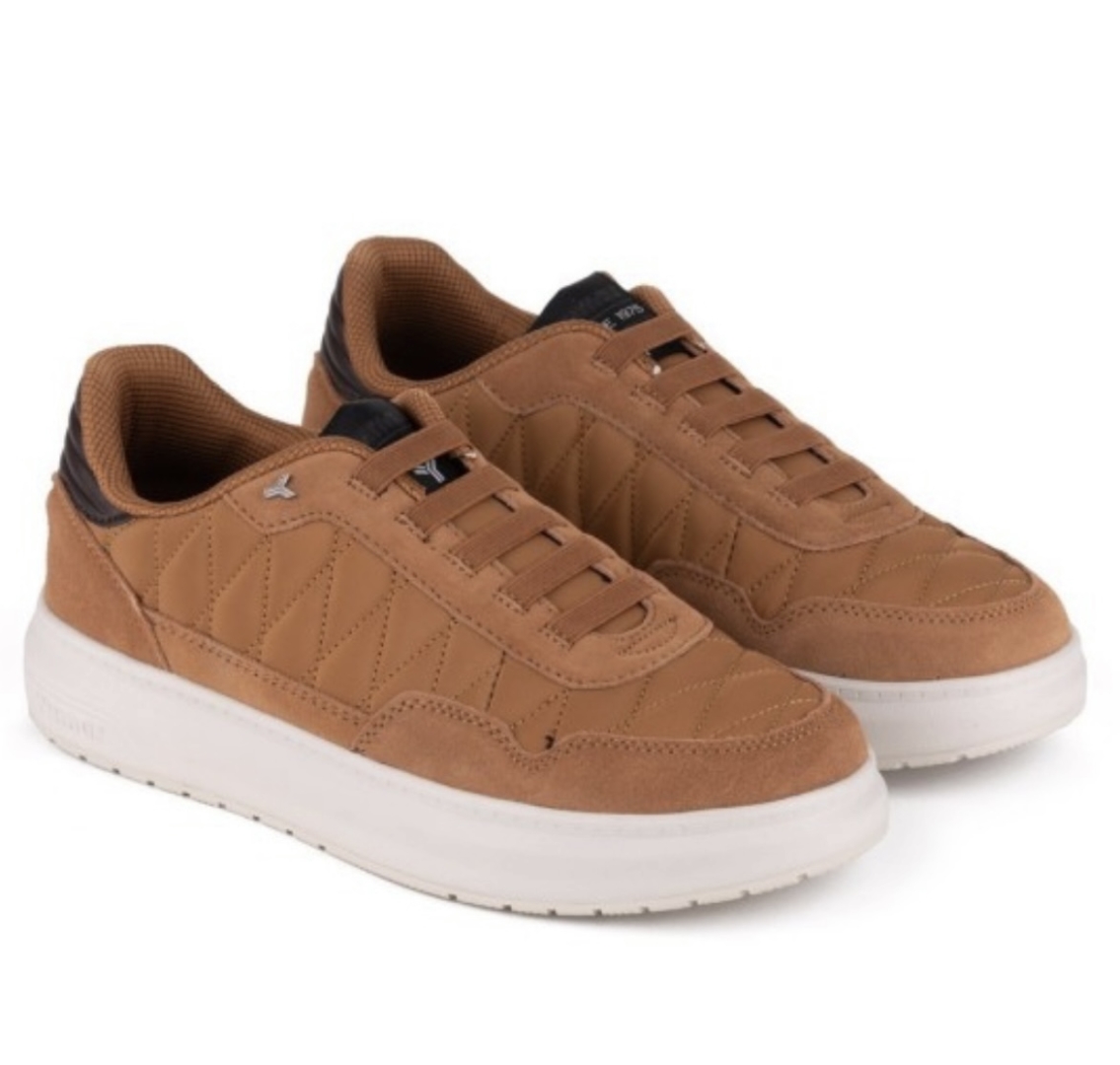 Zapato casual para hombre en piel color cuero Qilian de YUMAS. H-466