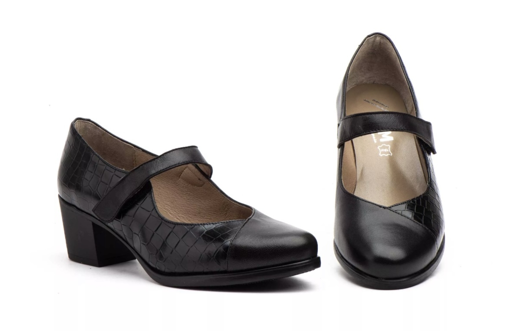 Mercedes con tacón medio en piel negra. M-711