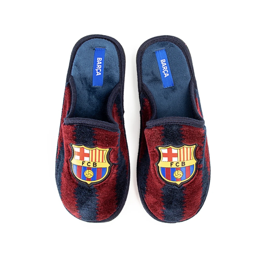 Zapatilla oficial del FCBARCELONA EN AZULGRANA con escudo bordado de MARPEN. T-756