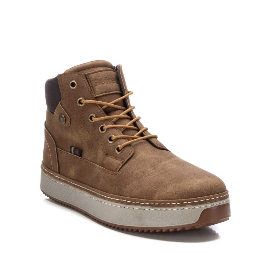 Bota corta para hombre en camel 172286 de REFRESHOES. H-475