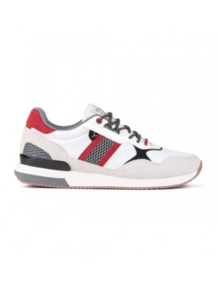 Deportivo casual para hombre en blanco M-Howitt de YUMAS. D-063