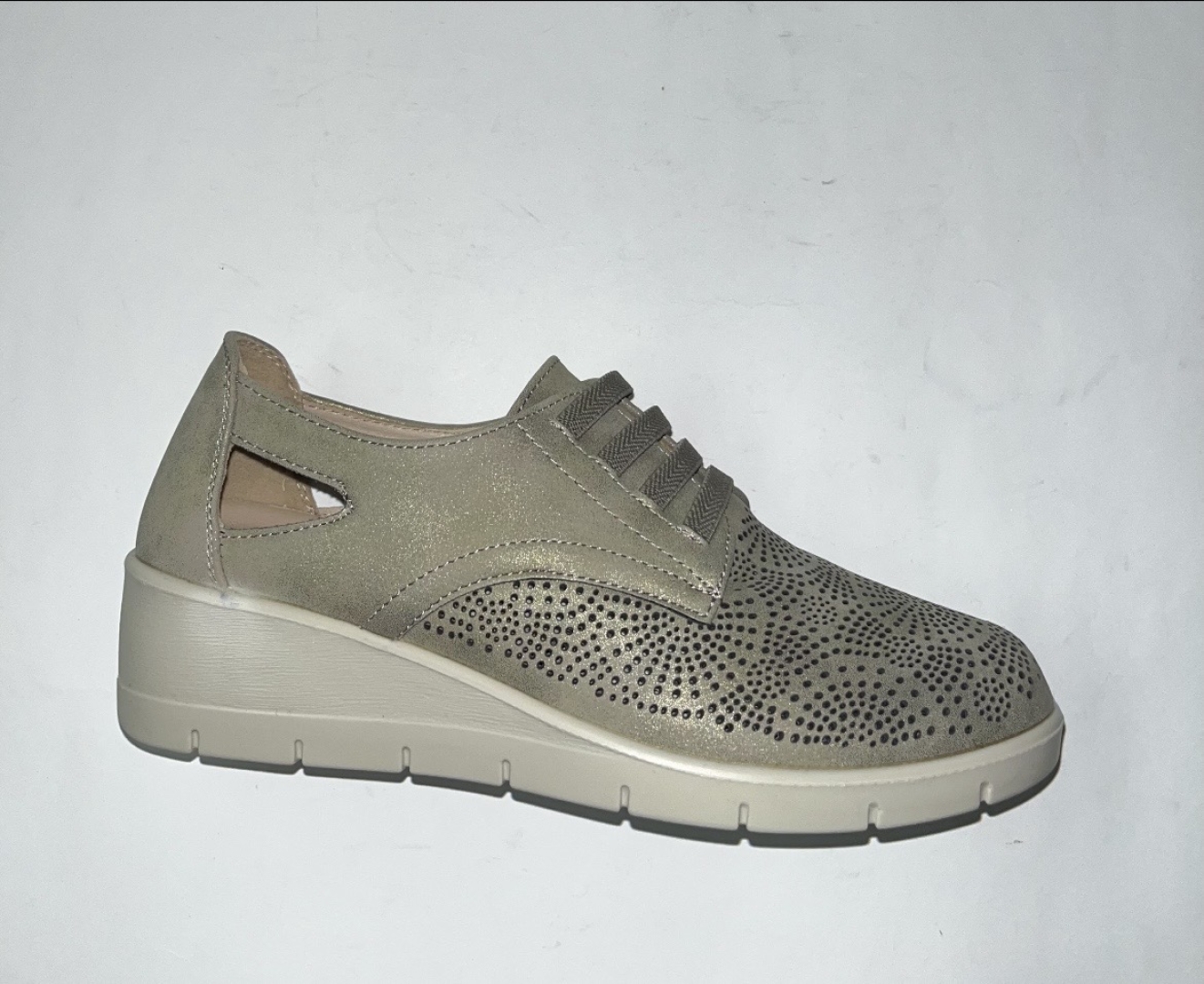 Zapato casual confort en beige para mujer 26M207 de MYSOFT. M-003