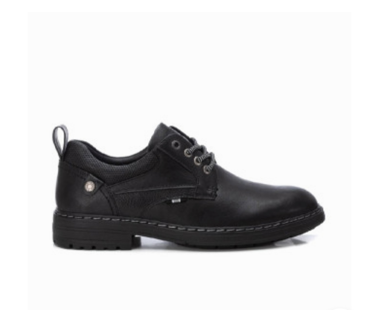 Zapato tipo blucher para hombre en negro 172154 de REFRESH. H-412
