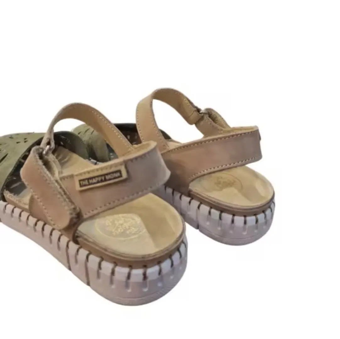 Sandalia apta para plantillas en piel kaki Creta-018 de THEHAPPYMONK. M-059