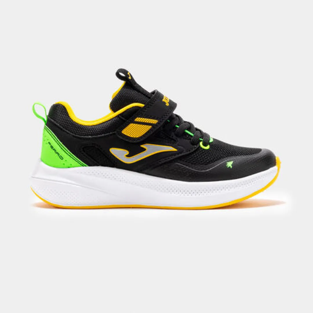 Zapatillas JOMA para niños modelo FERRO en negro. D-110