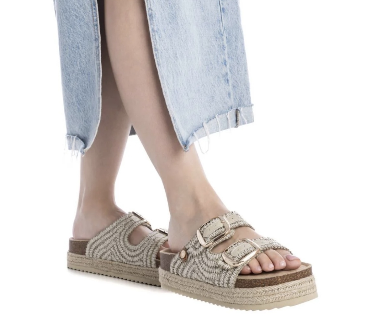 Chancla con plataforma bio en beige y marrón 172720 de REFRESHOES. M-665