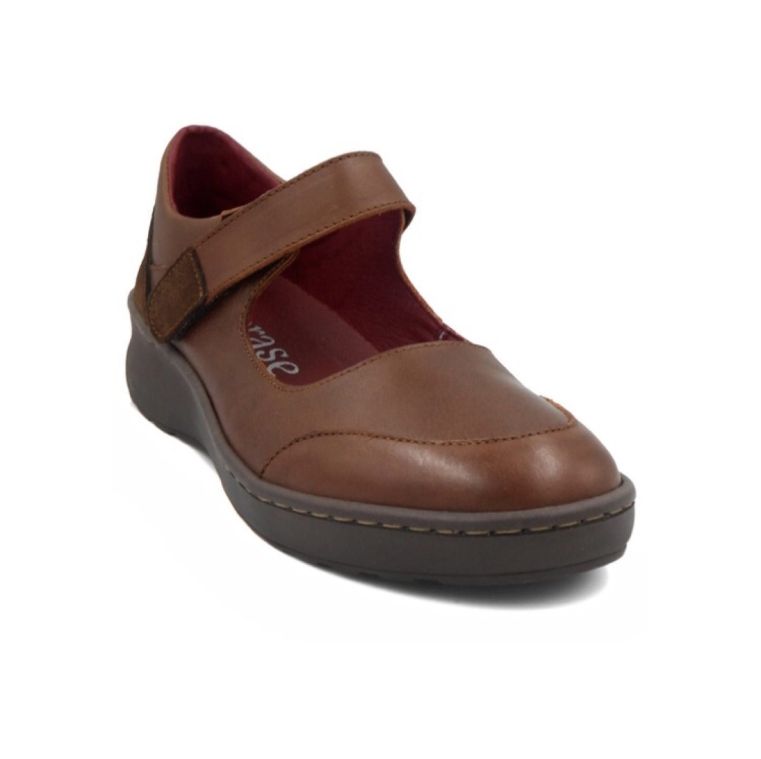 Zapato merceditas en piel marrón de ERASESHOES 15018. M-204