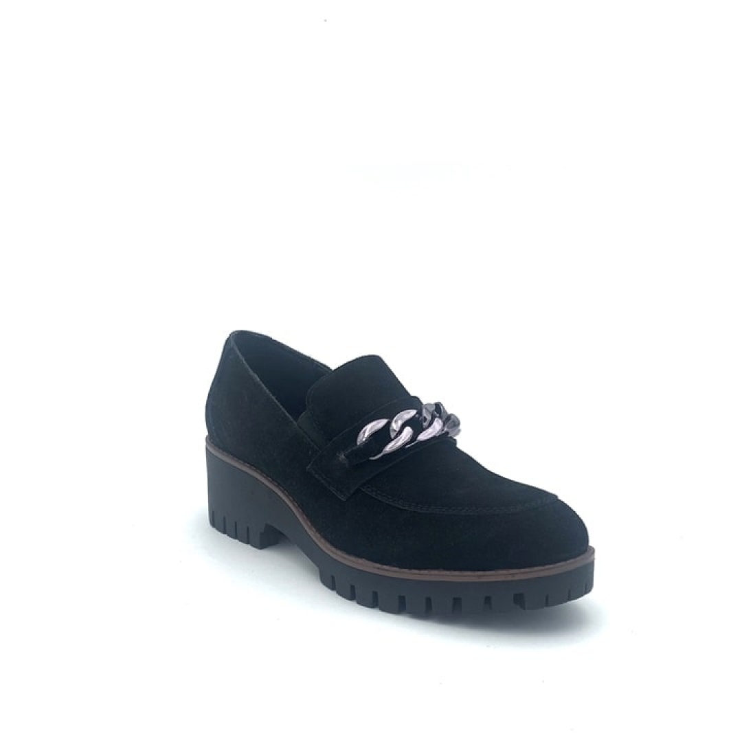 Zapato mocasín en negro para mujer de KELARA. M-768