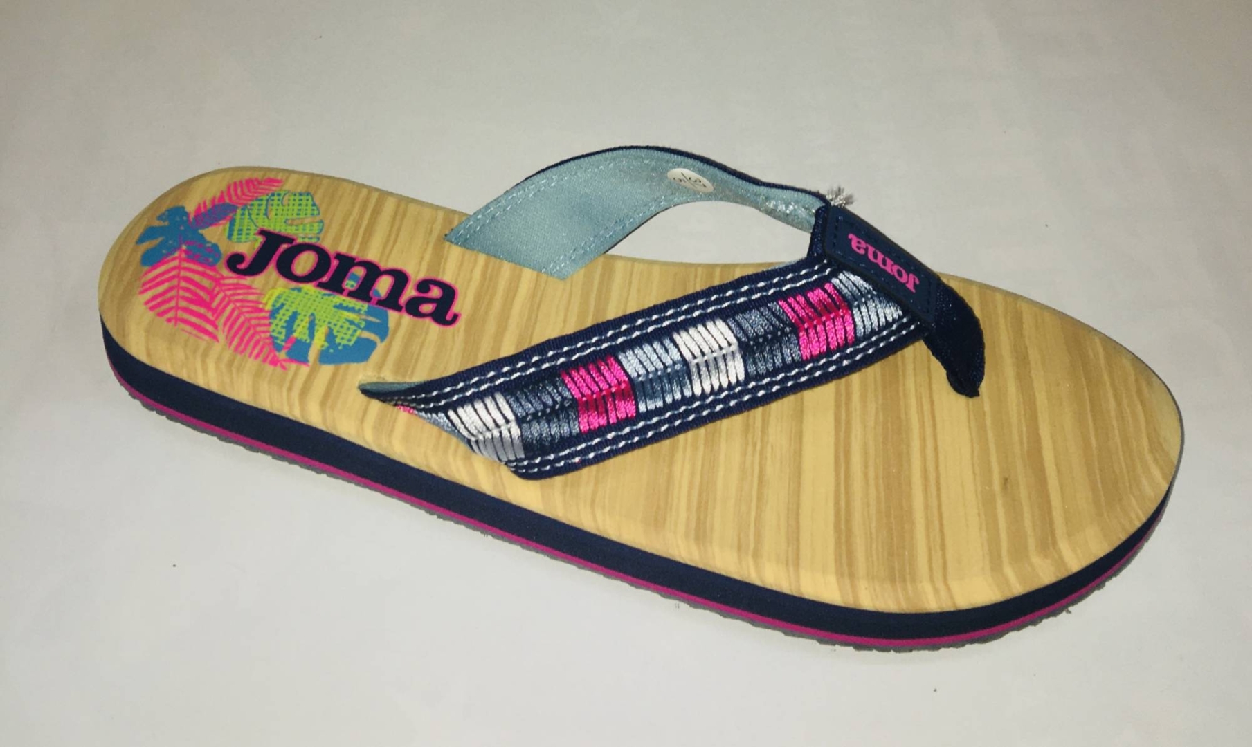 Chancla dedo para mujer en azul de JOMA. P-030